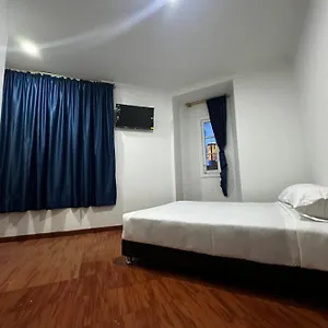  Hotel Artistico Colombia
